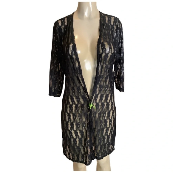 Love Ryan Size Medium Black Los Angeles Lace Cover. New With Tags. - Picture 1 of 5